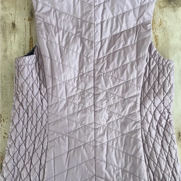 LL Bean Primaloft lined vest medium - Picture 5 of 8